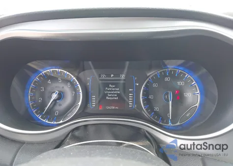 2018 Chrysler Pacifica Touring Plus z USA, uszkodzony, nr VIN 2C4RC1FGXJR357931